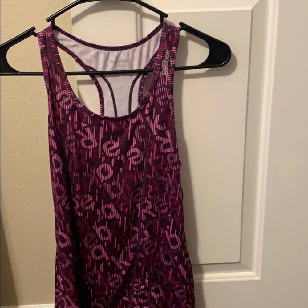 Xs Reebok fitness top